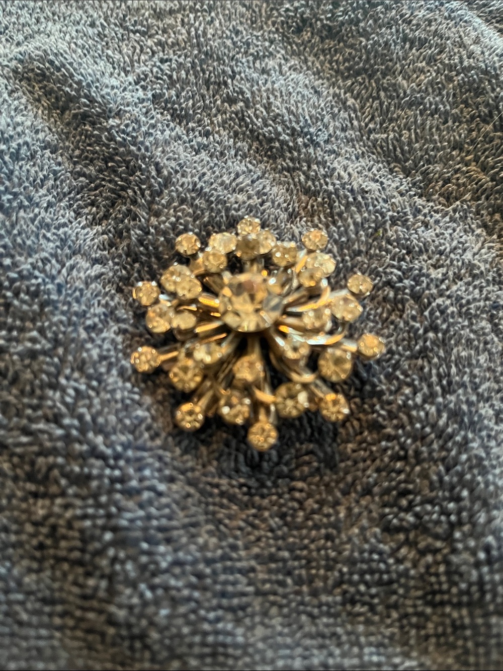 Vintage Gold and Clear Crystal Floral Burst Brooch
